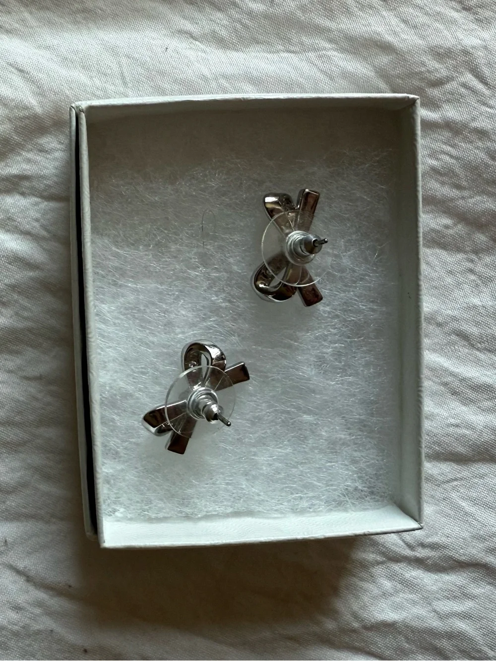 kate spade skinny mini bow studs